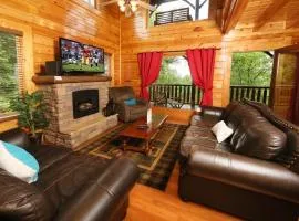 Spacious Cabin -View, Pool Table, Arcade & Hot Tub