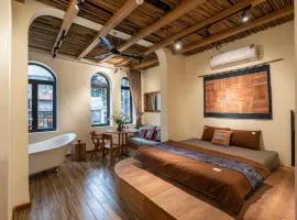 La Belle Sol Villa in Heart of City Center-Free Laundry