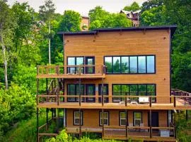 Black Bear Den at Fox Run