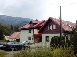 Penzión U Aleny, hotel in Ždiar