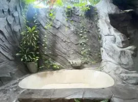 Ama Eco Lodge