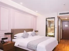 GEM Hotel Ningbo Jiangbei District Hongtang Haide Square