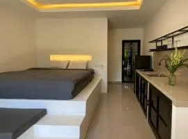 AER House Studio with Kitchenette