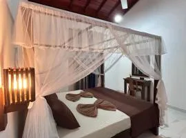 SJ7 Guest House