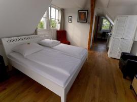 Pension-Gaststätte Paradies, B&B in Freiburg im Breisgau