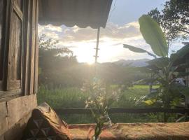 Banana garden, villa i Pai