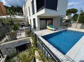 Aura Adriatica Olive - Luxury Apartment, private pool, sea view, parking
