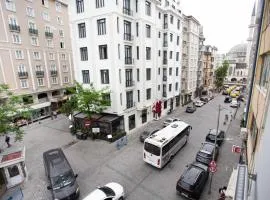 Sultan Han Luxery Hotel