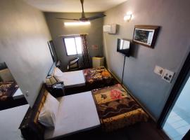 HillTop Hotel, 4-Sterne-Hotel in Karatschi