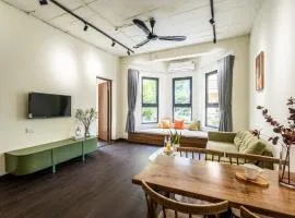 CANAVERAL Residence near Hoan Kiem-OUTSTANDING Rooftop with Private Pool