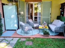 Dimore-Granaio nr 5-garden-welcome box -free parking and pool