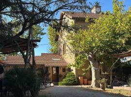 L effet mer, hotel que aceita pets em Salin-de-Giraud