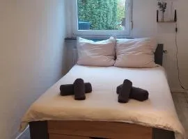 Zimmer mit eigenem Bad und eigenem Eingang