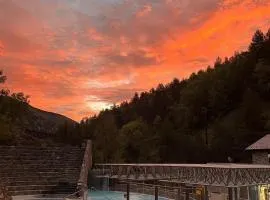 Castellane : T2 spacieux - Vue Port - WIFI