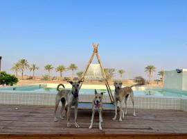 Naseem Farm Escape - dog-friendly camp site, luxusní kemp v destinaci á¸¨aÅŸat al BidÄ«yah