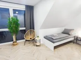 ALFA Stuttgart Einzelzimmer Teeküche Porsche Bosch l Gemeinschaftsbad WIFI SmartTV l Single room with kitchenette and shared bathroom BS21A10