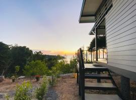 Ananda Experiences, villa in Salad Beach