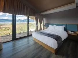 Baique Liangqi Mountain and Sea Panoramic Hotel