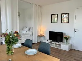 Neu in Dresden Stilvolles Apartment mit Balkon, Küche & Parkplatz