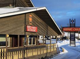 Airport Chalet, hotel i Whitehorse