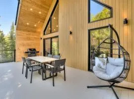 Oslo Scandinavian Getaway Spa & Pet-Friendly