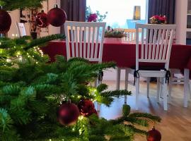 Boende i Målaskog, near the lake, boat, big garden