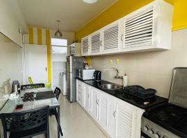 Two-bedroom apartment - Spacious, with a gym and well-equipped, hotel in Beira