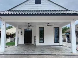 Ali Homestay Jeli