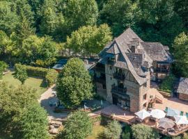 Moulin de Cambelong- Emilie & Thomas, hotel com piscina em Conques-en-Rouergue