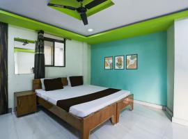 Hotel O Maa Ganga's, hotel in Habībganj