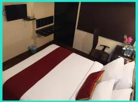 HOTEL -THE R & HS PALACE - Near Sea Beach - Shree Jagarnath Temple - Free Wi-Fi Facilities # Fully Air Conditioned Hotel At Prime Location