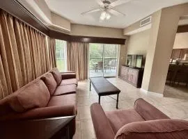 Entire Condo - 3Bed 2Bath- 5 mins to Disney Park