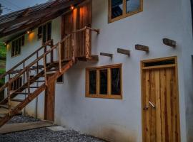 Habitacion amplia tipo loft, ξενοδοχείο σε Pueblo Nuevo