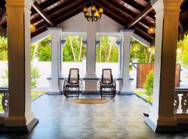 Sea Turtles Boutique Bungalow, bungalow in Induruwa