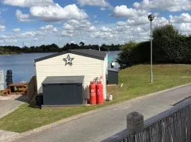 Stunning Clearwater Lake View Caravan