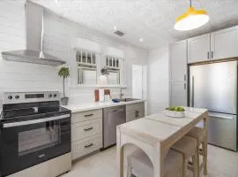 2BR Bungalow Near AMI! King, W/D, Long-Stay Deals
