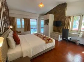 Nautical Inn