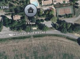 Mazet du soleil，位于Saint-Martin-de-Brômes的酒店