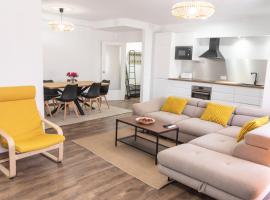 Apartamento Cassa de la selva, hotel en Cassá de la Selva