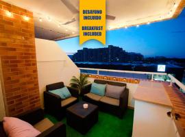 Apartalux Magic Gold, hotel with pools in Oropesa del Mar