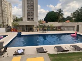 Apartamento pertinho da praia, ótima localização!, khách sạn ở São Luís
