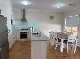 Cozy home in Temora