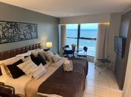 Frente Mar - Beach Class Internacional - Flat Boa Viagem