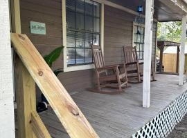 Mission Getaway, Hotel in Onalaska