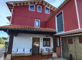 Casa adosada Villa Carlota en entorno tranquilo