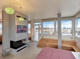 Designer Penthouse Acropolis 360 Private Terrace