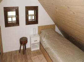 Holiday Home Stara Murva - Three Bedroom Holiday Home with Patio, hotel v destinaci Tuheljske Toplice
