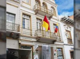 Hotel Luis cordero centro historico cuenca