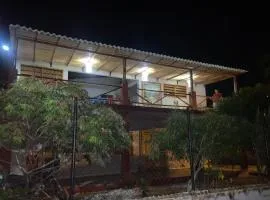 CABAÑA ACUARIO