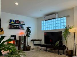 Baan Farang, alojamiento con cocina en Bangkok